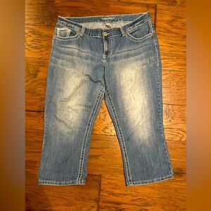 Maurice’s Jean capris